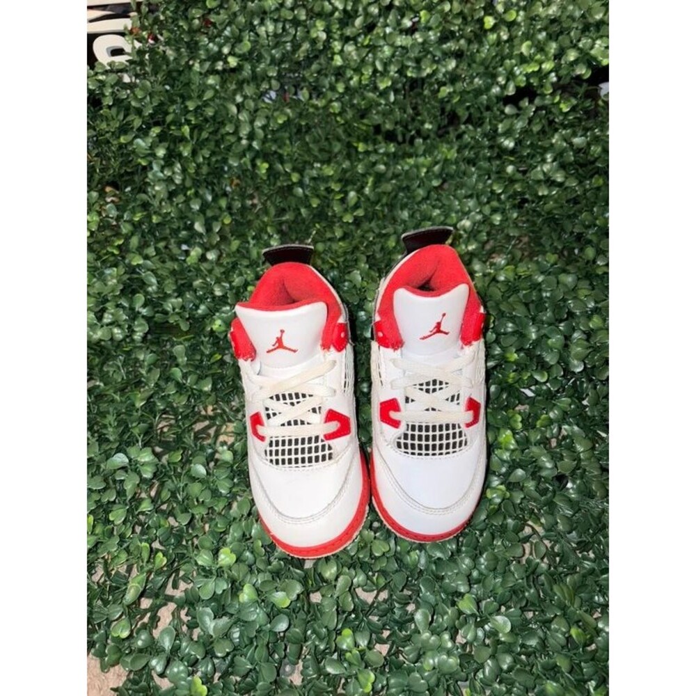 9c Jordan 4 Retro TD Fire Red sneakers with red/black accents on white base